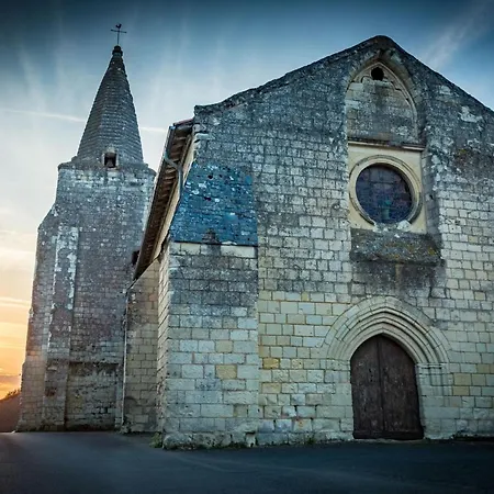 Maison Accueillante A Avec Jardin Et Cheminee *